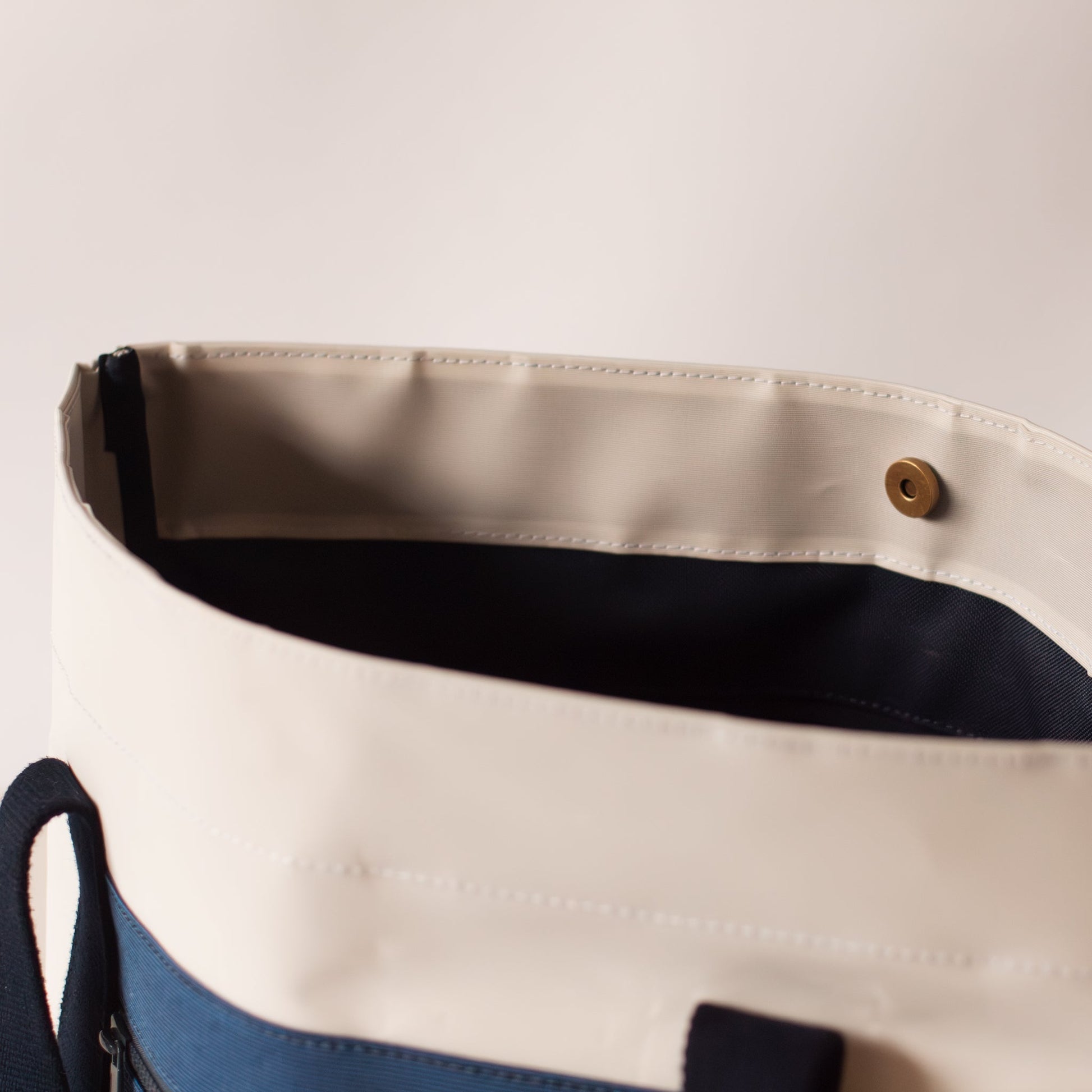 Blue Tang Santa Cruz Beach Bag - Ullman Gear